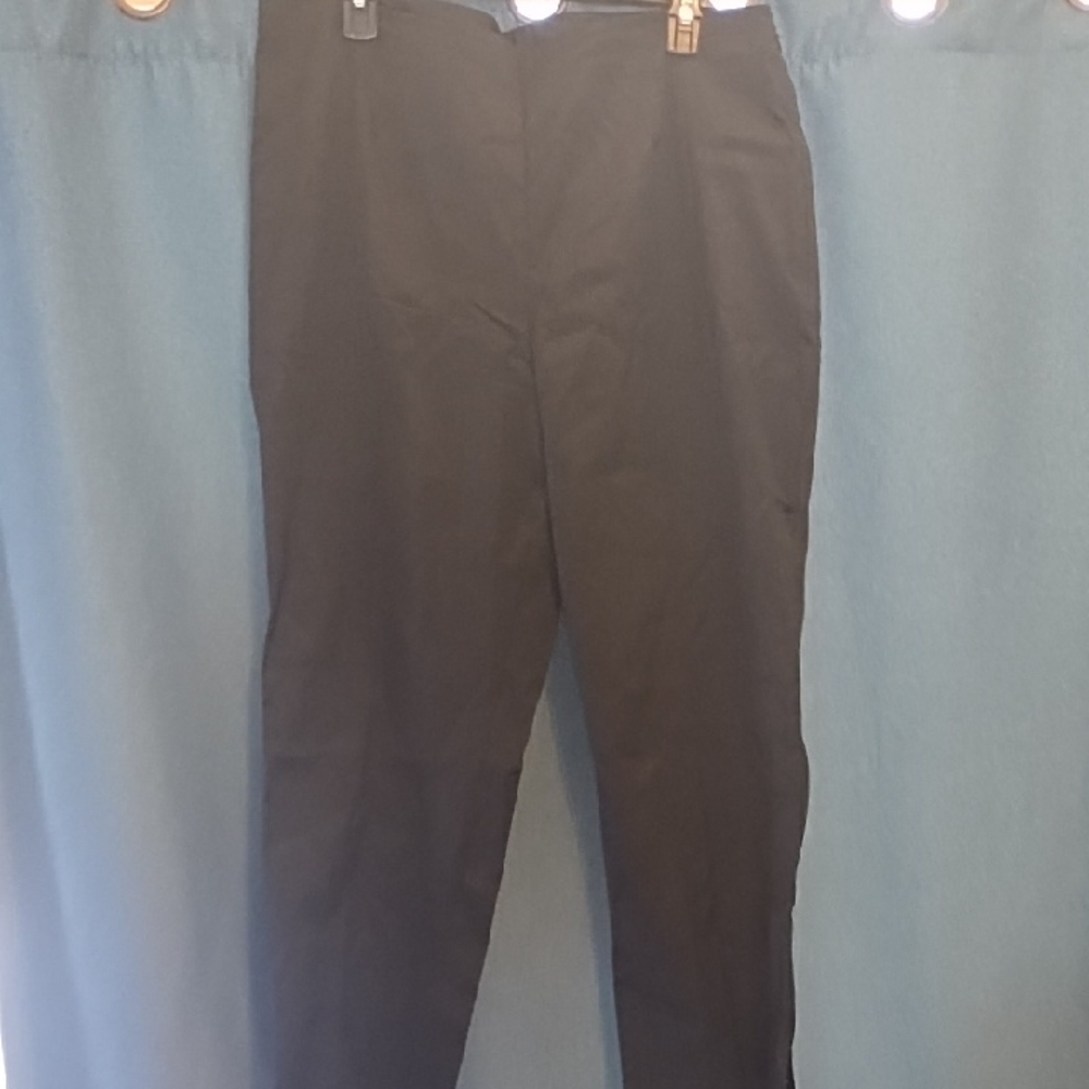 Chico's Elegant Black Cropped Pants